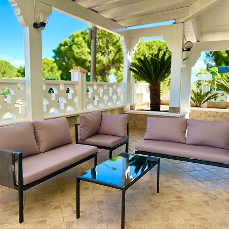 Holiday home - La Vie Des Artistes *