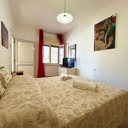 Holiday home - La Vie Des Artistes