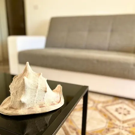 Holiday home - La Vie Des Artistes Torre Pali