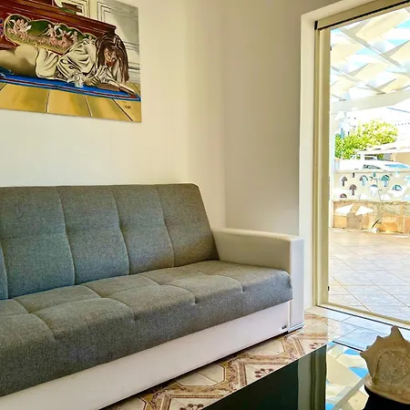 Holiday home - La Vie Des Artistes
