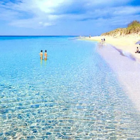 - La Vie Des Artistes Holiday home Torre Pali